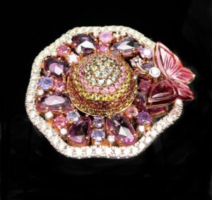 Aakarshan Gems