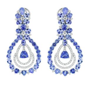 Aakarshan Gems