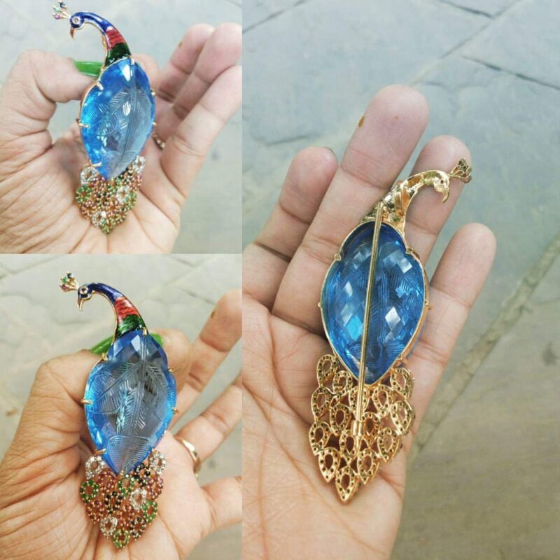 Aakarshan Gems
